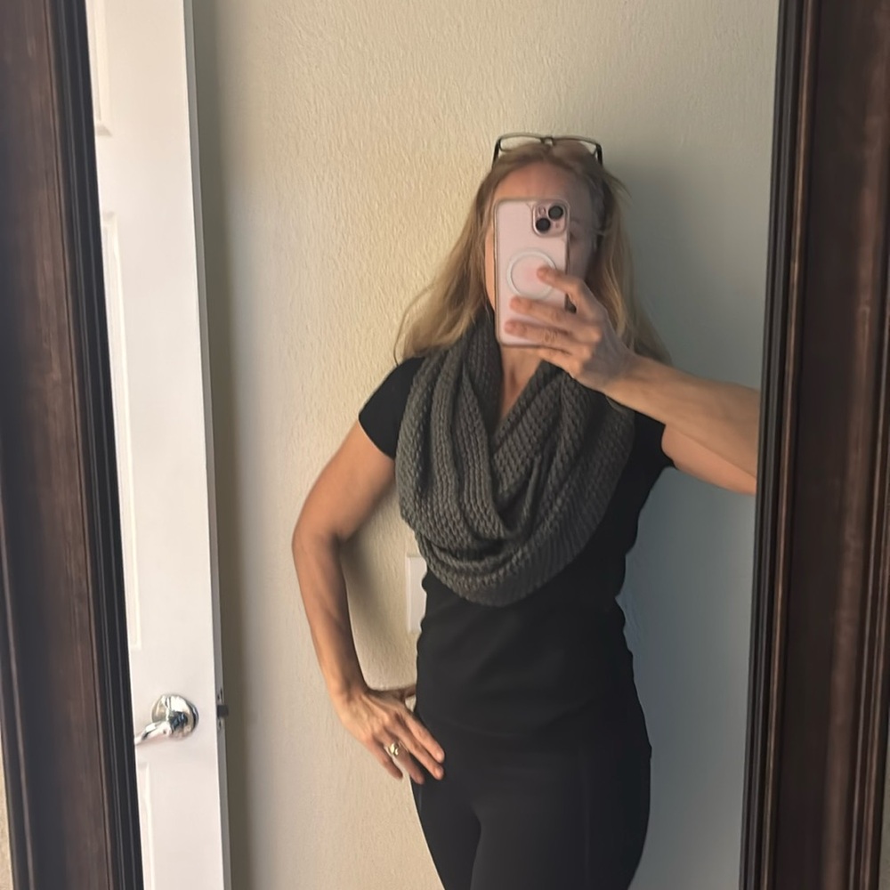 Gray knitted Infinity scarf